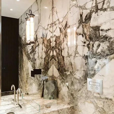 The Harbour - Luxury Living Bed & Breakfast Trani