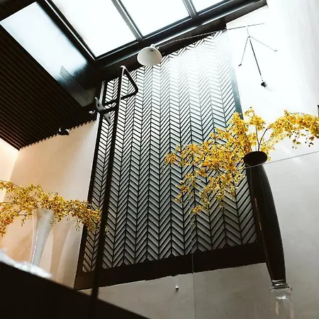 The Harbour - Luxury Living