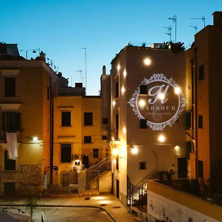 The Harbour - Luxury Living Bed & Breakfast Trani