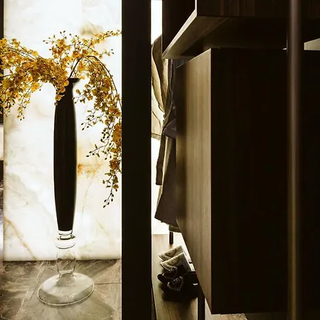 The Harbour - Luxury Living